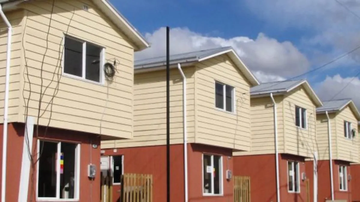 Urgente reactivación: 100 proyectos y 25 mil viviendas detenidas en el país.