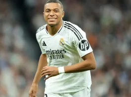 Kylian Mbappé brilla con un golazo en la victoria del Real Madrid ante el Sevilla.