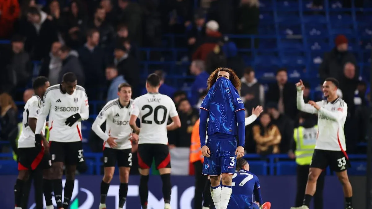 Fulham sorprende al Chelsea y abre camino al Liverpool en el 'Boxing Day'.