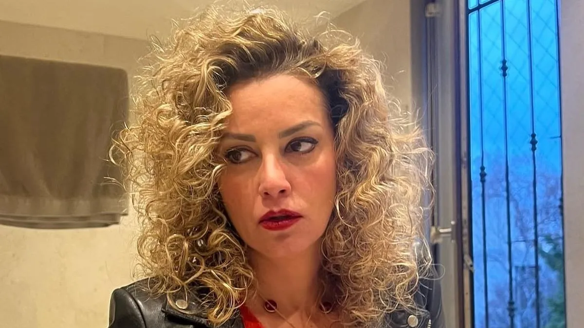 Titi Ahubert comparte sus sorprendentes ingresos en solo tres días de creación erótica. Titi Ahubert comparte sus sorprendentes ingresos en solo tres días de creación erótica.