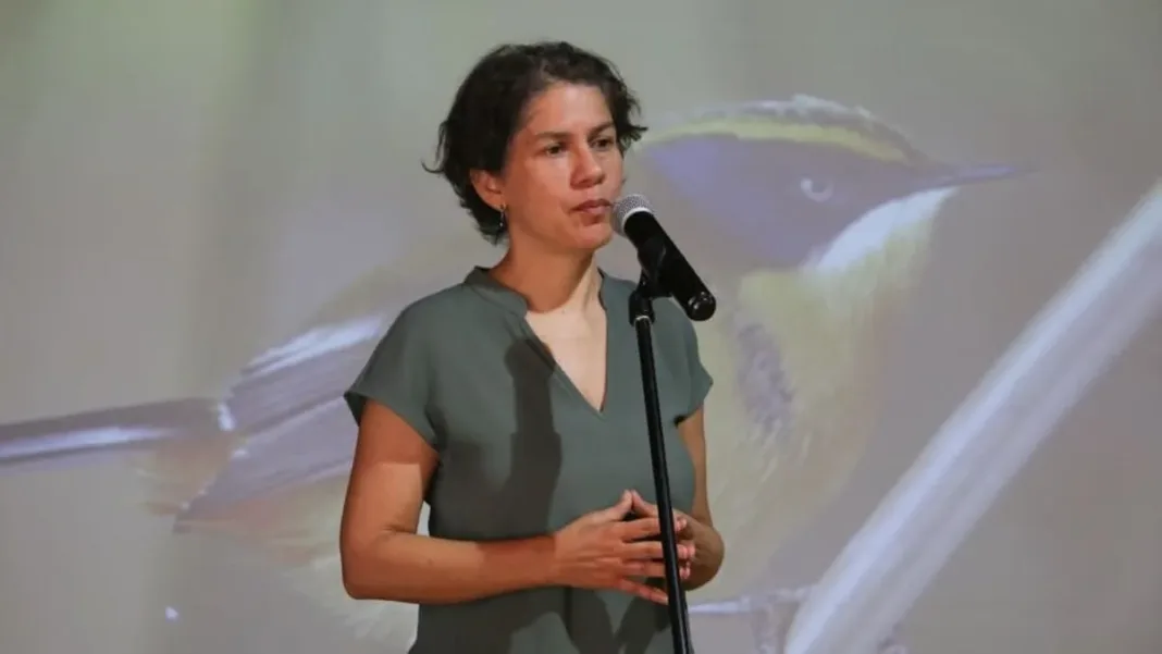 La ministra del Medio Ambiente defiende el rechazo al proyecto Dominga por criterios técnicos.