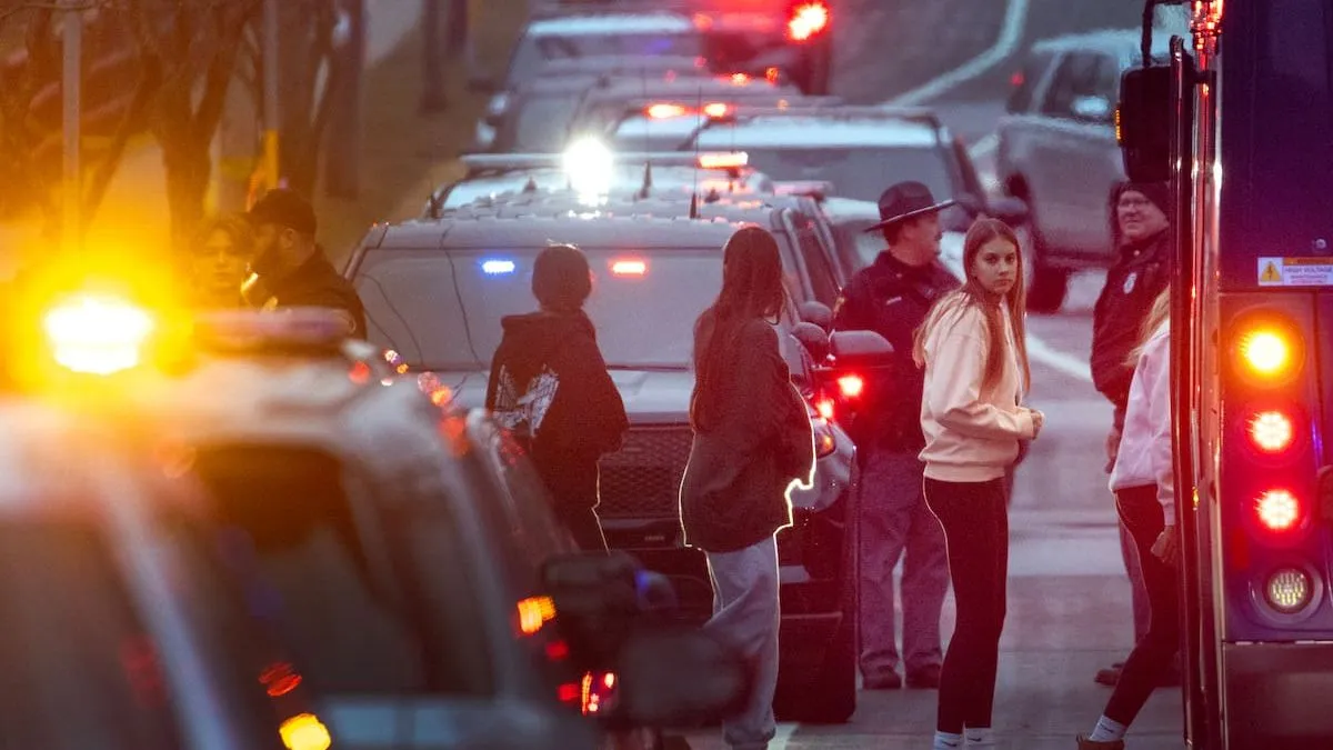 Identifican a la autora del tiroteo en escuela de Wisconsin que dejó tres muertos.