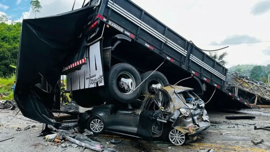 Trágico accidente en Brasil: 37 muertos y numerosos heridos en el siniestro.