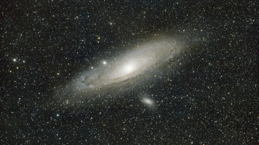 Científicos chilenos revelan el misterio del gas que formó galaxias en el universo.