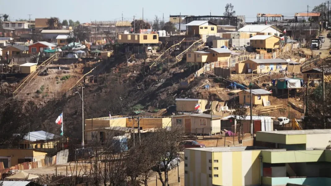 Bono de acogida para damnificados de Valparaíso se entregará en dos tramos.