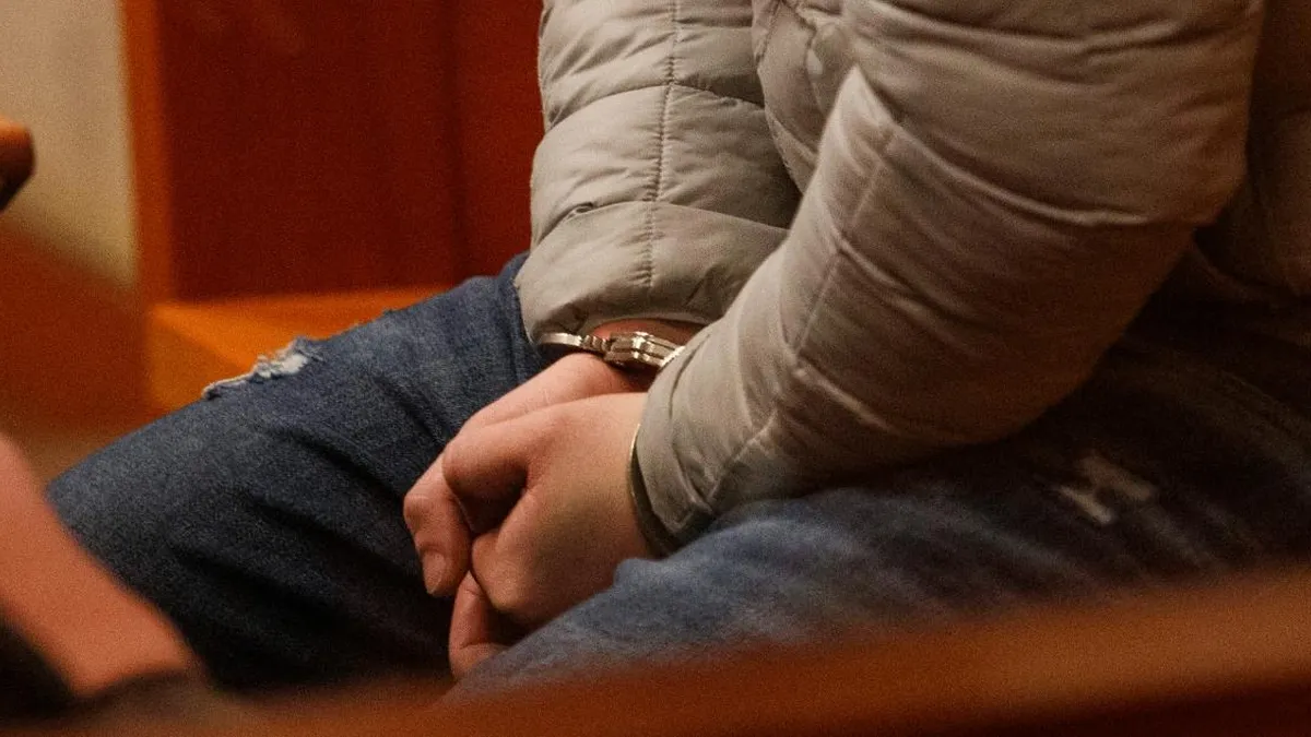 Prisión preventiva para el acusado de asesinato en Coronel tras apuñalamiento.