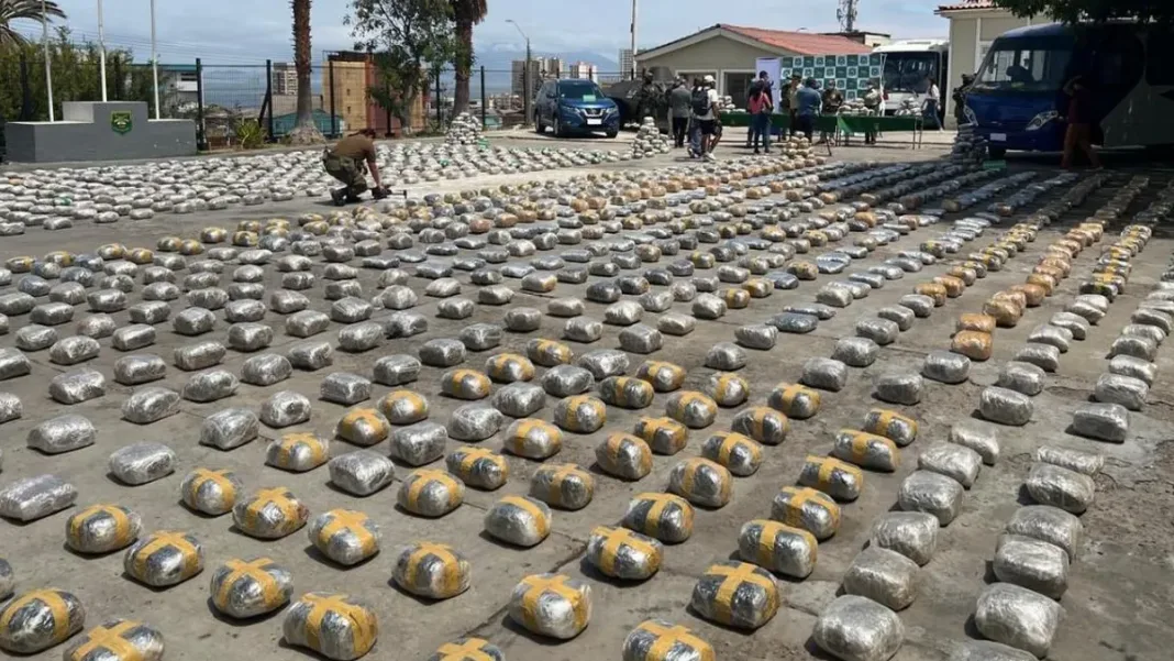 Decomiso histórico en Antofagasta: 2 toneladas de droga valoradas en más de $20 mil millones.