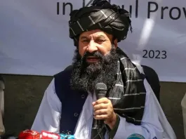 Atentado en el ministerio de Refugiados de Afganistán cobra la vida de su ministro.