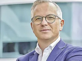 Greenergy anuncia la destitución de su presidente en un cambio estratégico.