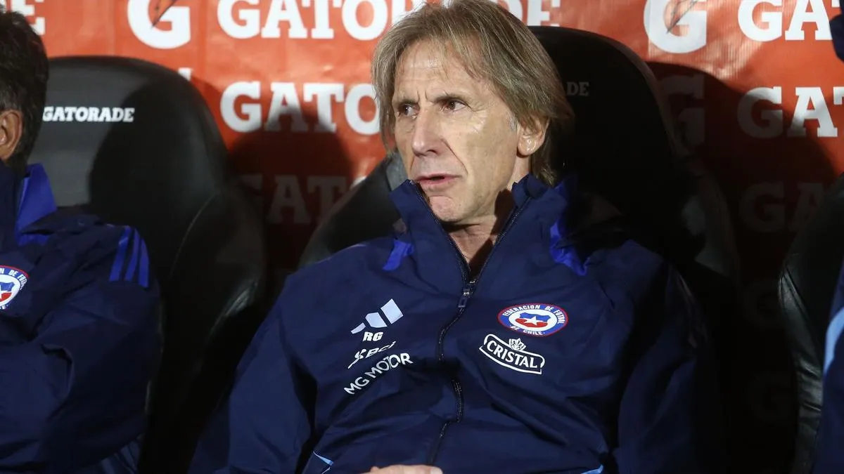 Ricardo Gareca enfrenta demanda de paternidad tras 40 años de silencio.