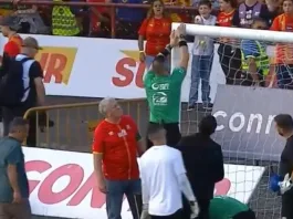 Insólito hallazgo: una trampa descubierta antes de la final del fútbol costarricense.