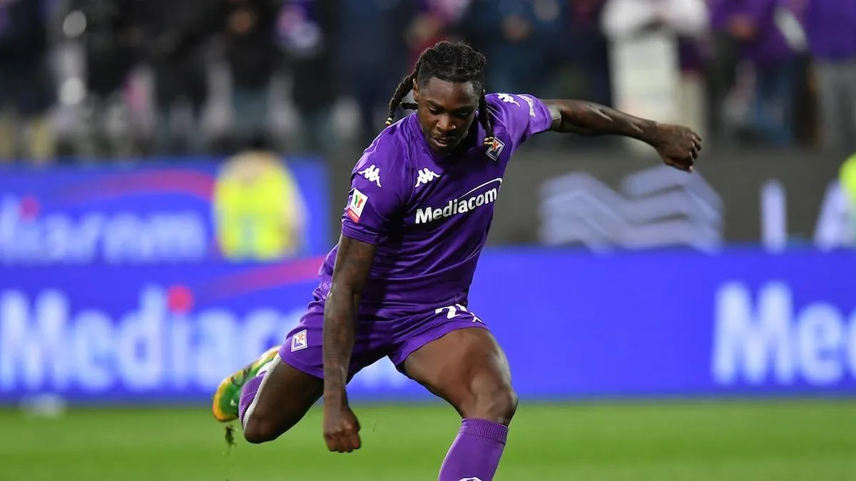 Moise Kean: el goleador de Fiorentina que fusiona fútbol y rap en su vida.