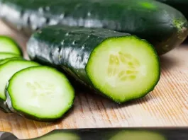 Pepinos contaminados causan 100 casos de salmonela en 23 estados de EE.UU.