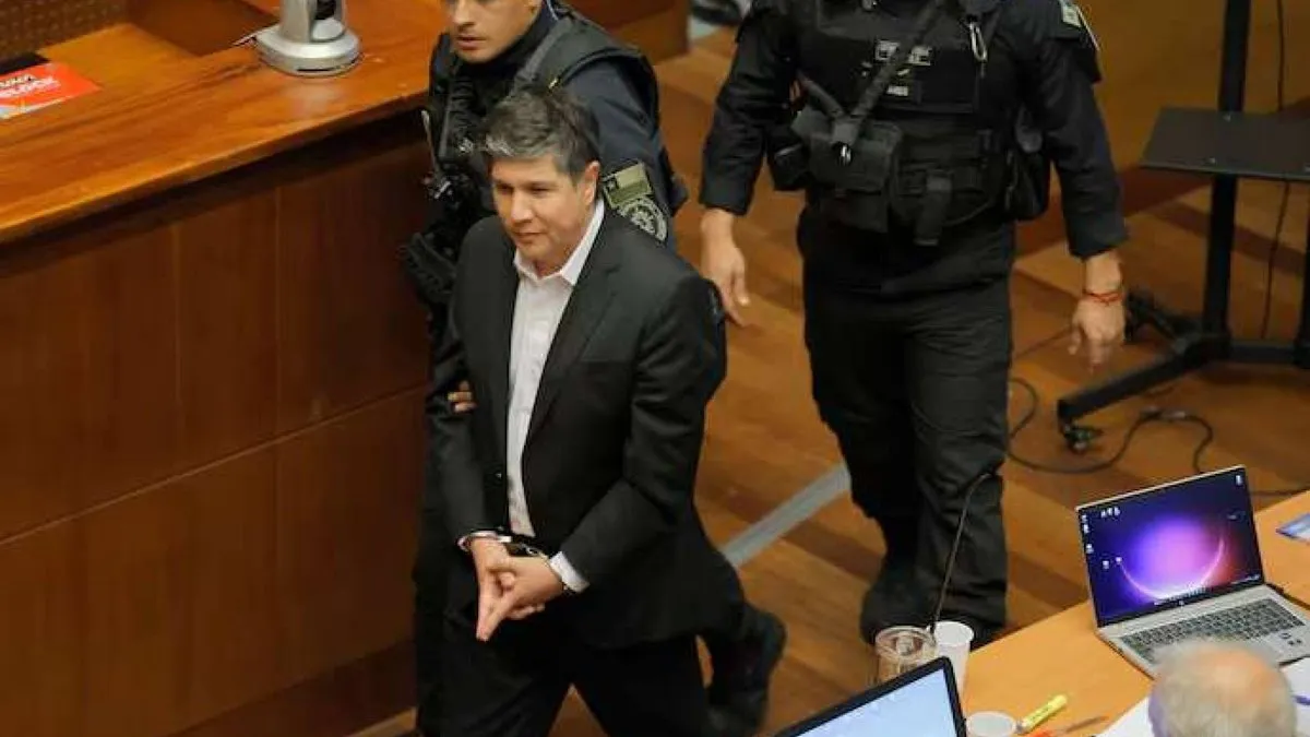 La Defensoría Penal Pública representa a Manuel Monsalve en su proceso legal.