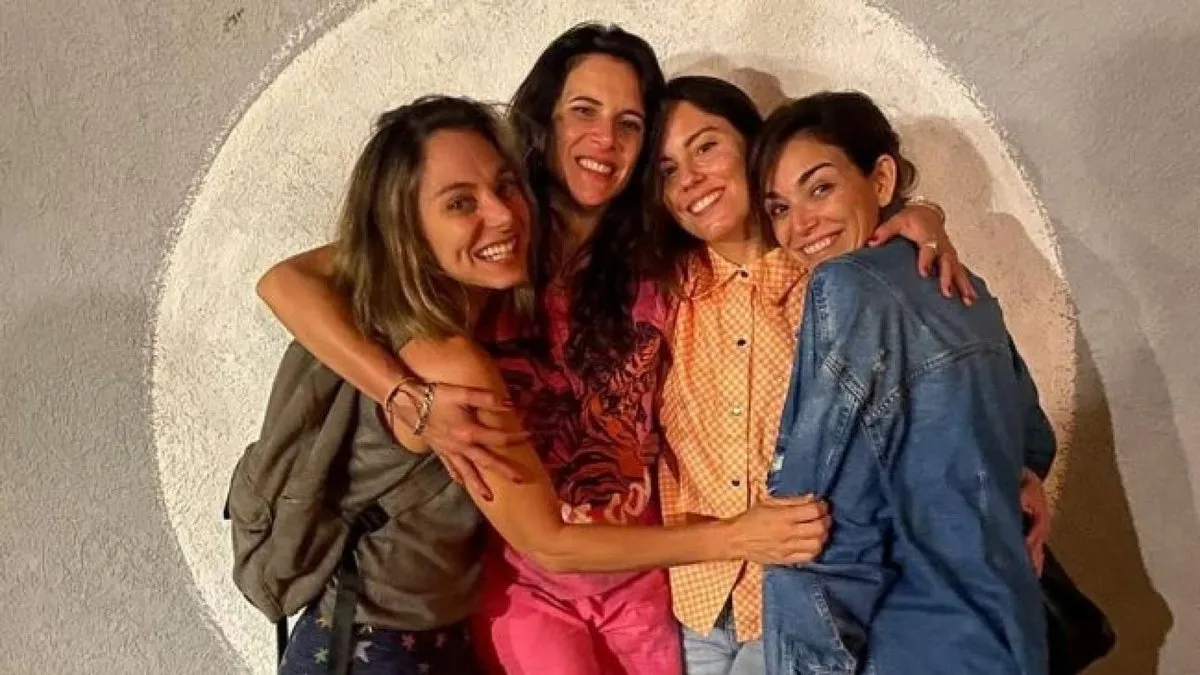 Mariana Derderián celebra el fin de 2024 con sus amigas: "¡No te soltamos más!"
