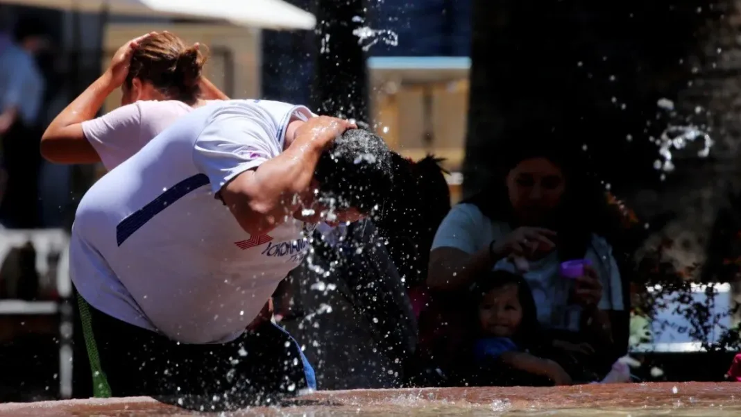 Alerta por altas temperaturas extremas en cinco regiones del centro del país.