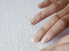 Fundación Luz premia a Arcos Dorados por su apoyo a la inclusión de personas con discapacidad.