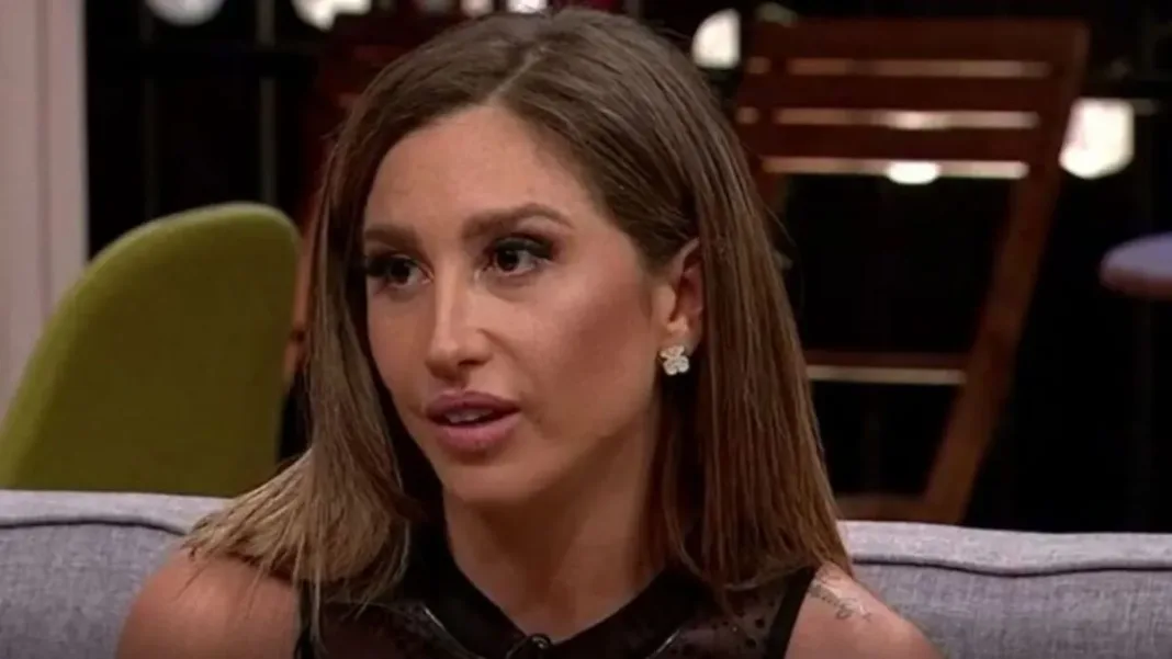 Nicole Moreno revela la difícil situación familiar que vivió con sus padres.