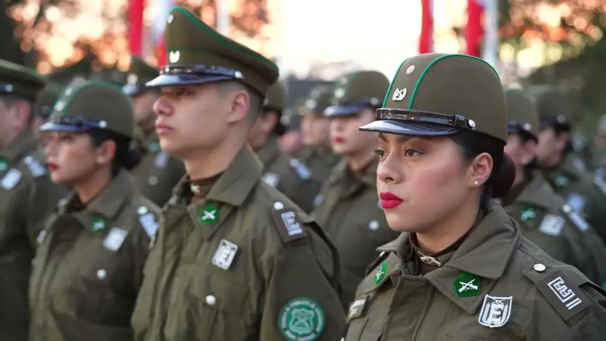Chile incorpora 500 nuevos carabineros: formación integral y futuro profesional. Chile incorpora 500 nuevos carabineros: formación integral y futuro profesional.