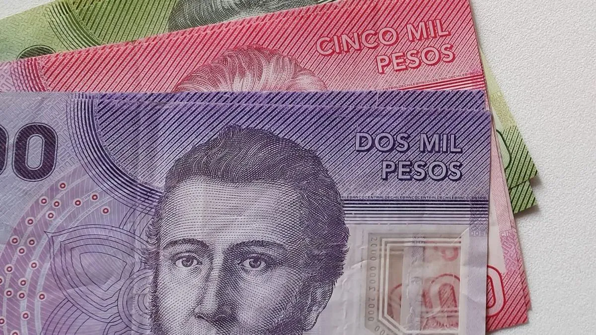 Aumentos salariales en 2025: Sueldo mínimo ajustado por inflación.