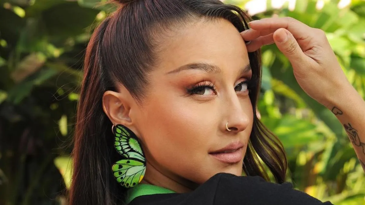 Denise Rosenthal habla sobre su soltería tras acusaciones de infidelidad.