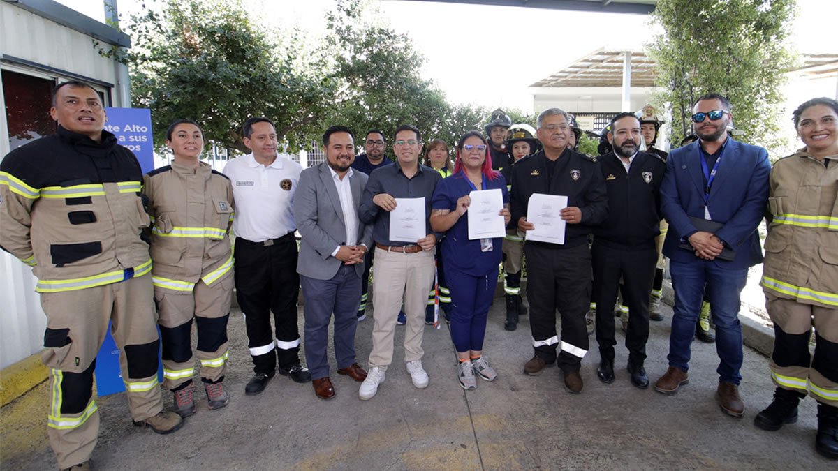 Atención preferente para Bomberos de Puente Alto de la Región Metropolitana