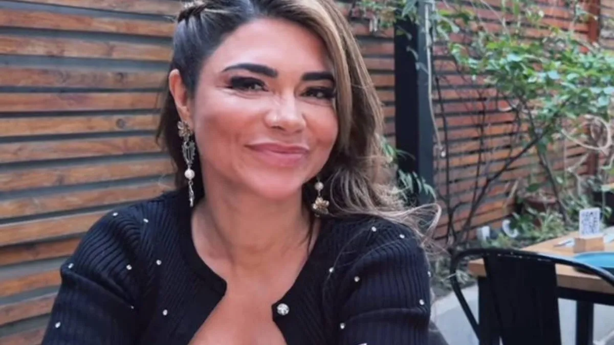 Antonella Ríos comparte su transformación: un año sin fumar ni beber. Antonella Ríos comparte su transformación: un año sin fumar ni beber.