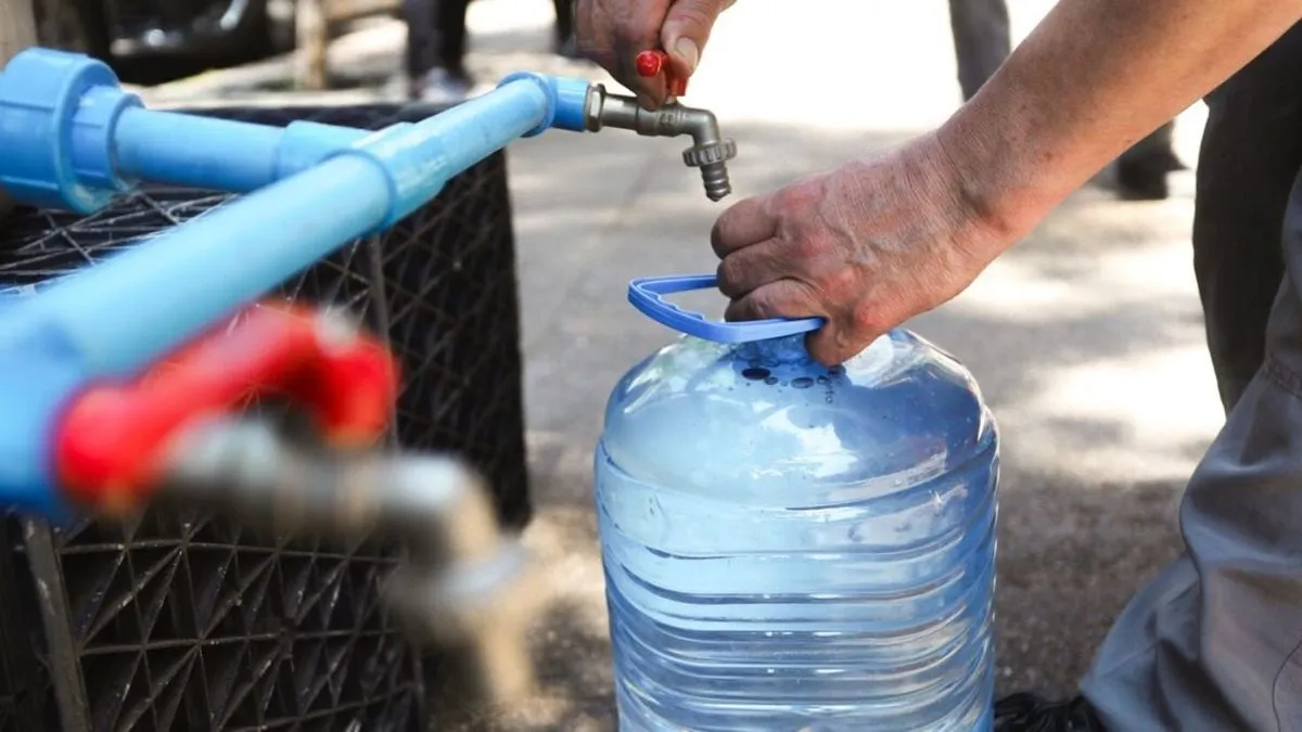 Zona clave de la Región Metropolitana sin agua por 30 horas. ¡Infórmate aquí!