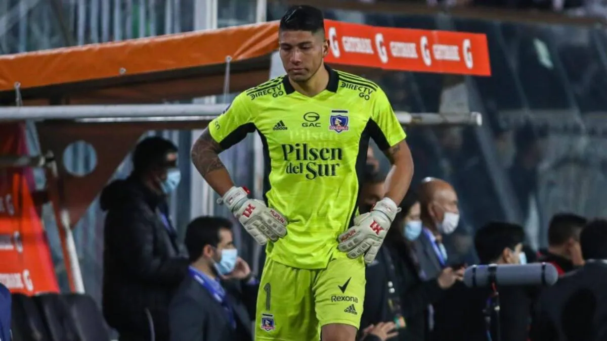 Colo Colo ofrece un sueldo millonario para asegurar el regreso de Brayan Cortés. Colo Colo ofrece un sueldo millonario para asegurar el regreso de Brayan Cortés.