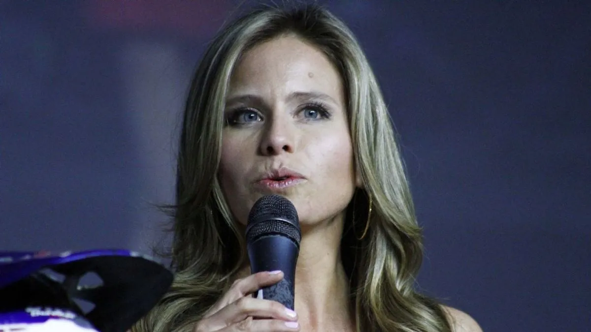 Soledad Onetto comparte el secreto detrás de su decisión en Viña con Felipe Camiroaga. Soledad Onetto comparte el secreto detrás de su decisión en Viña con Felipe Camiroaga.