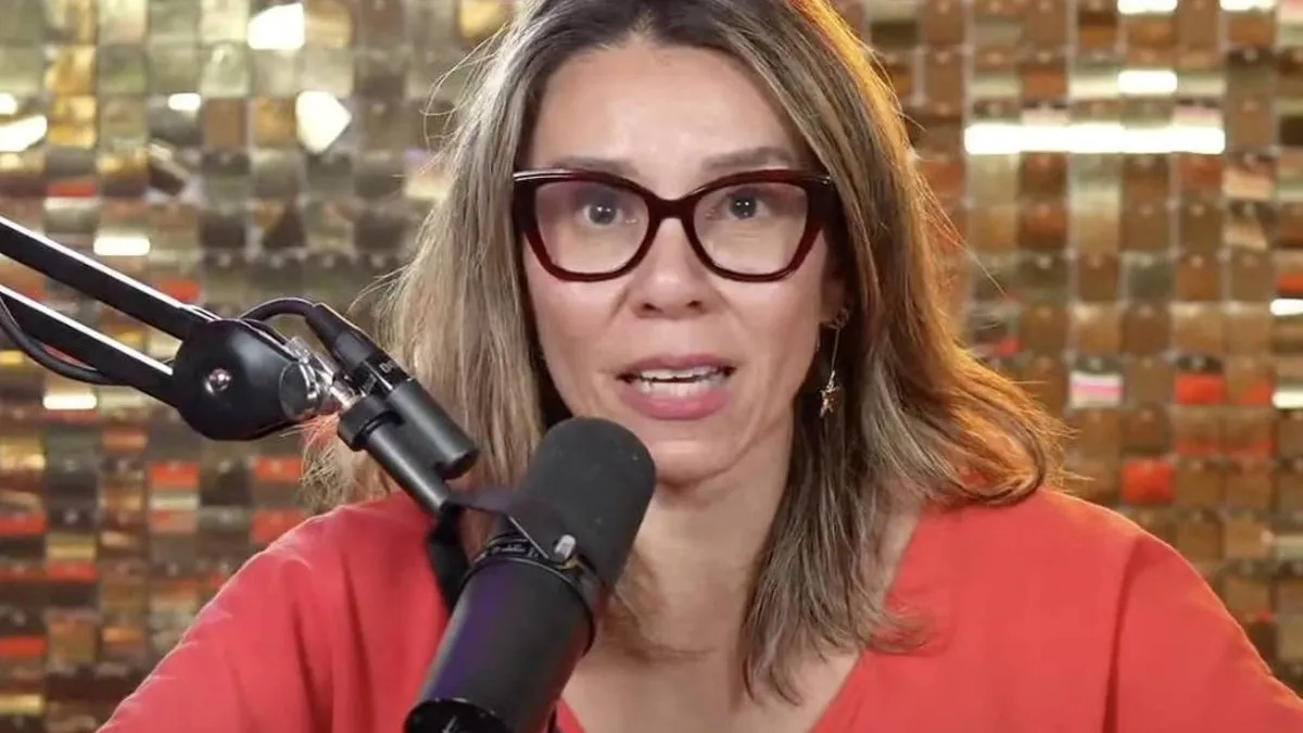 Cecilia Gutiérrez defiende a su esposo tras acusaciones de infidelidad de Sergio Rojas. Cecilia Gutiérrez defiende a su esposo tras acusaciones de infidelidad de Sergio Rojas.