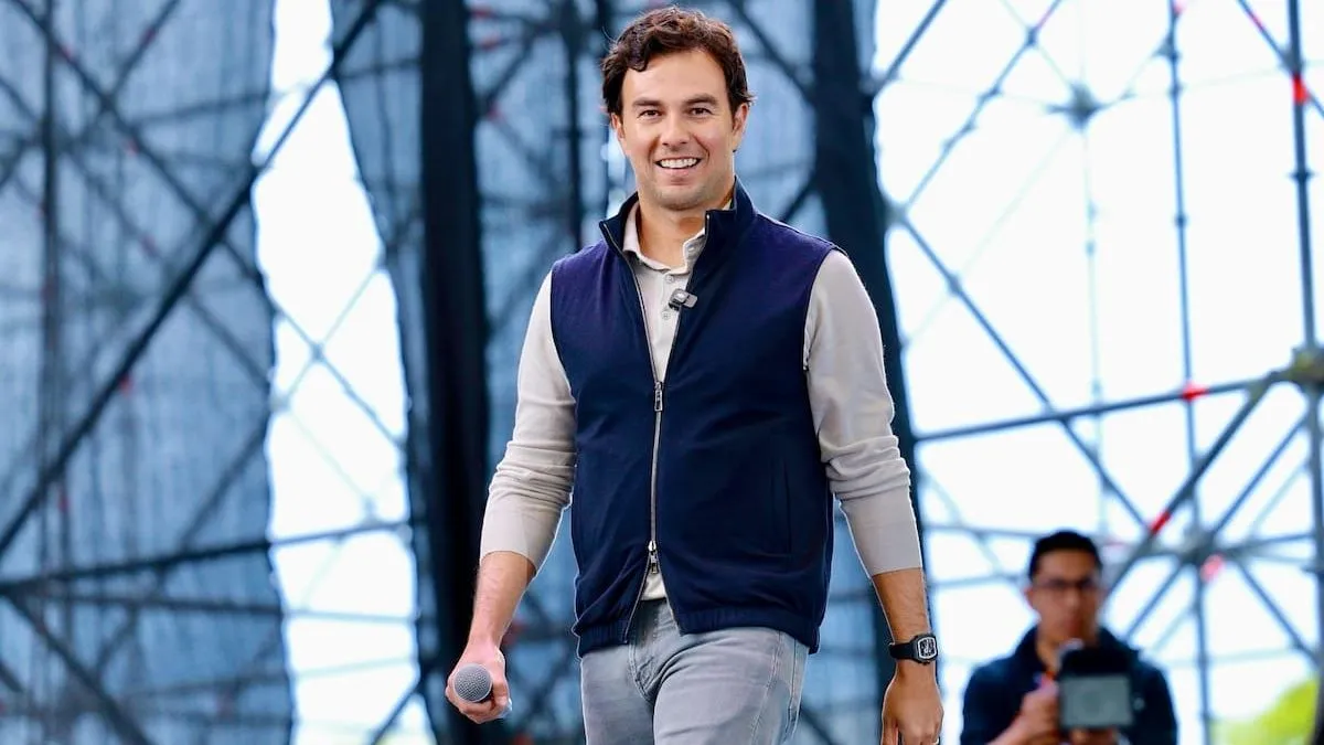 Sergio ‘Checo’ Pérez regresa con fuerza y optimismo tras su salida de Red Bull.