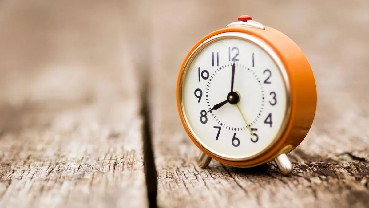 Chile 2025: Cambios de hora en abril y su impacto en nuestra rutina diaria.