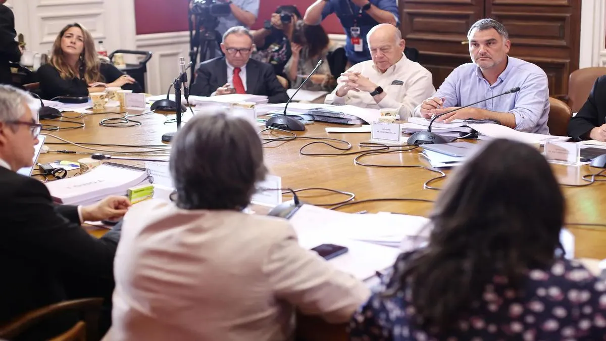 Avanza la reforma de pensiones: se aprueba la PGU y la cobranza judicial.