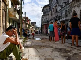 Crisis económica en Cuba: 30 años de desafíos y transformaciones.
