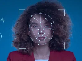 Explorando estrategias para combatir la amenaza de los deepfakes en la sociedad.