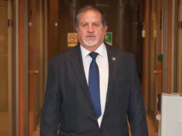 Diputado Arroyo defiende el ascenso de Deportes Concepción ante la oposición de otros clubes.