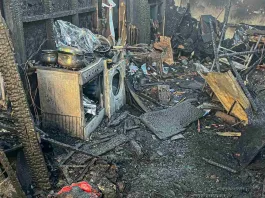 Incendio en Colina: 13 casas afectadas y una víctima fatal en la tragedia.