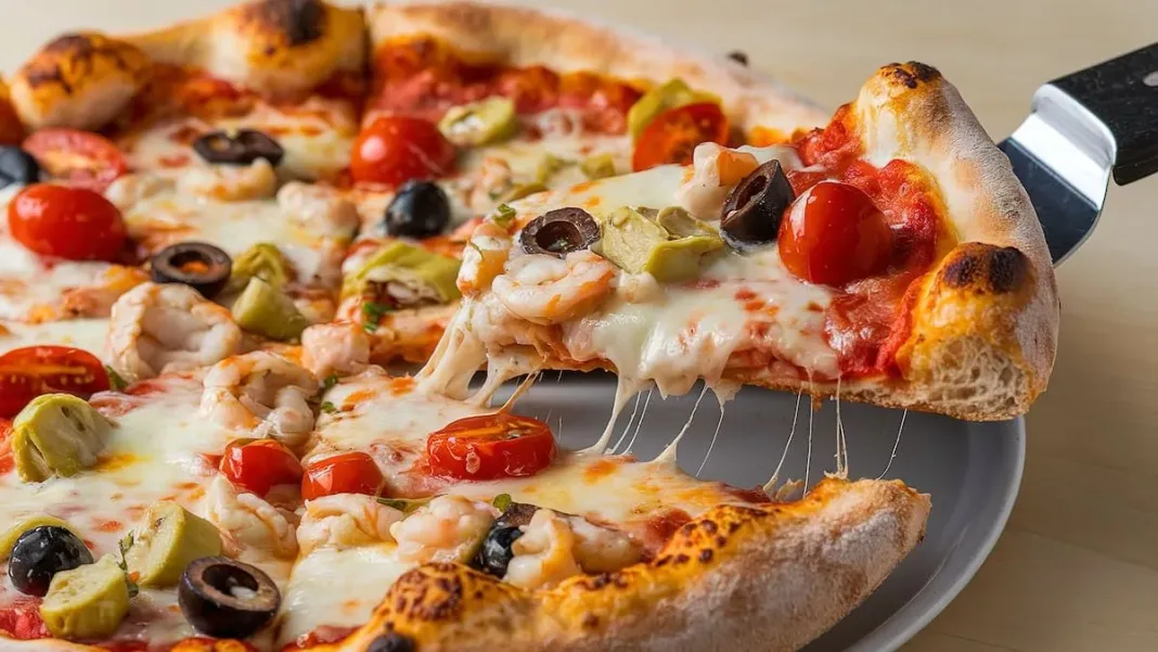 Cierre de Pizza Hut y Telepizza: el impacto en la comida rápida en Chile.