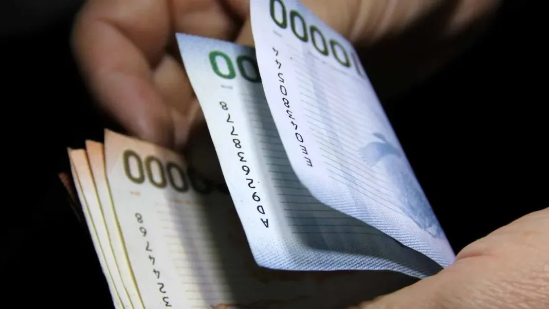 Aumento del salario mínimo en Chile en 2025: un análisis comparativo en América Latina.