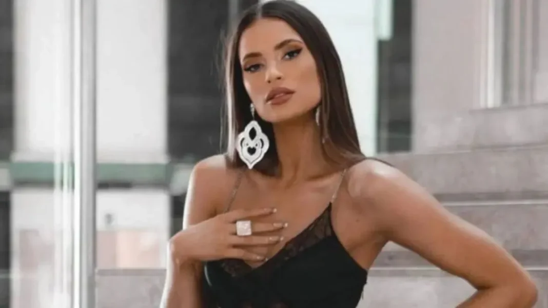 Julia Fernandes revela su único requisito para regresar a un reality show. Julia Fernandes revela su único requisito para regresar a un reality show.