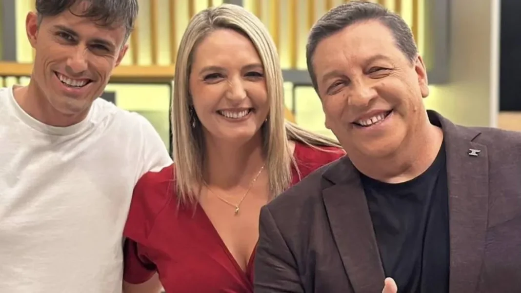 Un periodista de guerra sorprende como animador en Contigo en la mañana. Un periodista de guerra sorprende como animador en Contigo en la mañana.