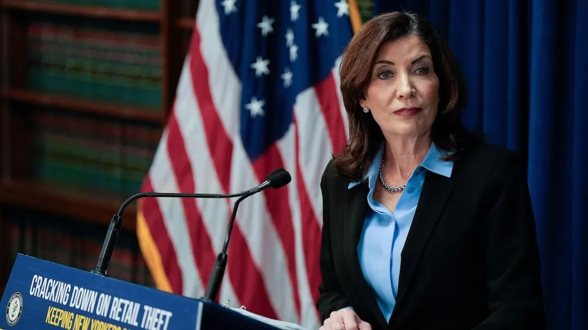 Nueva York avanza hacia la implementación de comidas escolares gratuitas para todos.