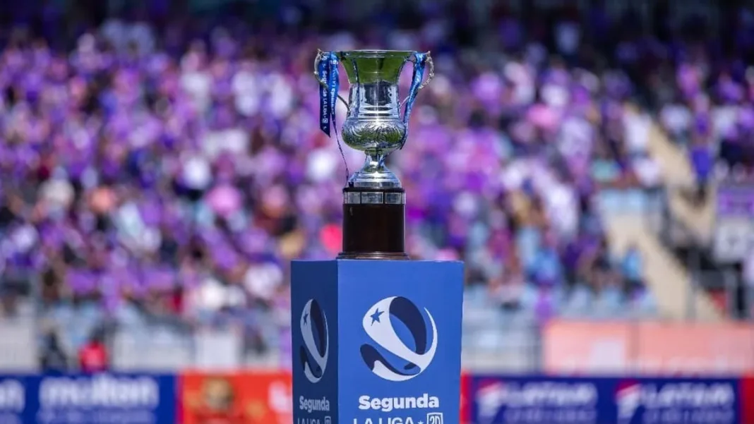 Clubes de Segunda División exigen reunión urgente por desacuerdo ANFP-Sifup.