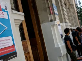 Instituciones acreditadas por Mineduc para postular tras la PAES.