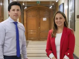 Diputados Mauro González y Carla Morales piden acciones contra el desempleo femenino.