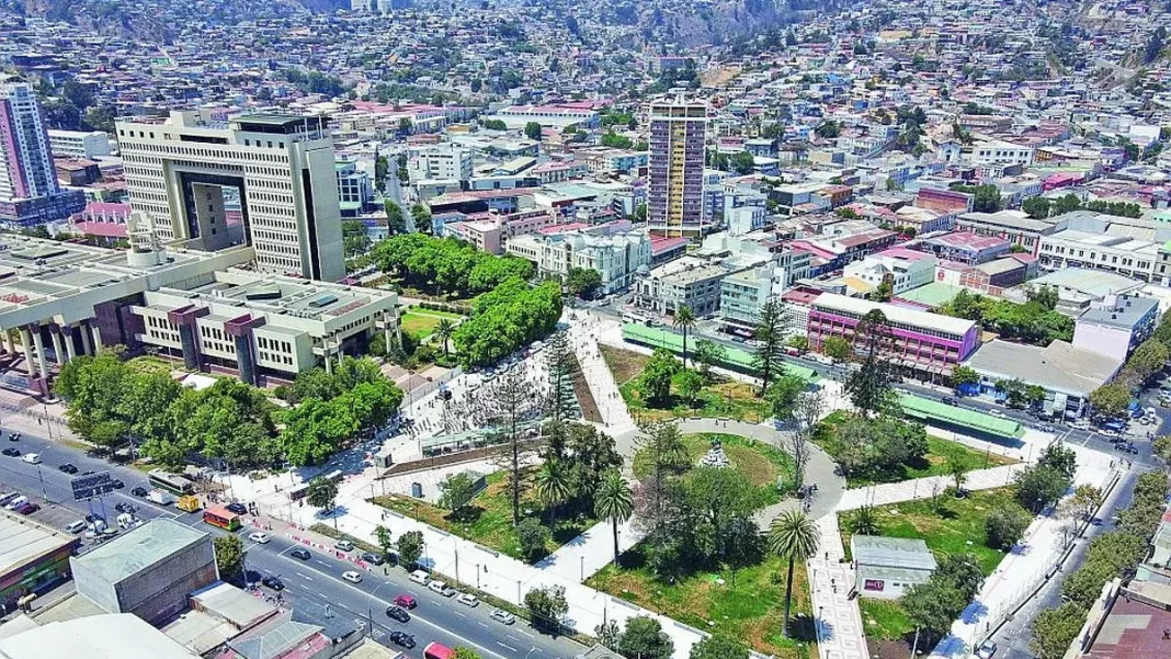 Hacienda impulsa financiamiento pese a tensiones con gobernadores.