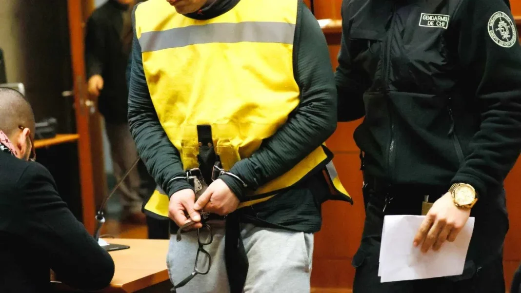 Nuevos detalles sobre el naufragio en Bahía Mansa: lancha pidió no llamar a emergencias. Nuevos detalles sobre el naufragio en Bahía Mansa: lancha pidió no llamar a emergencias.