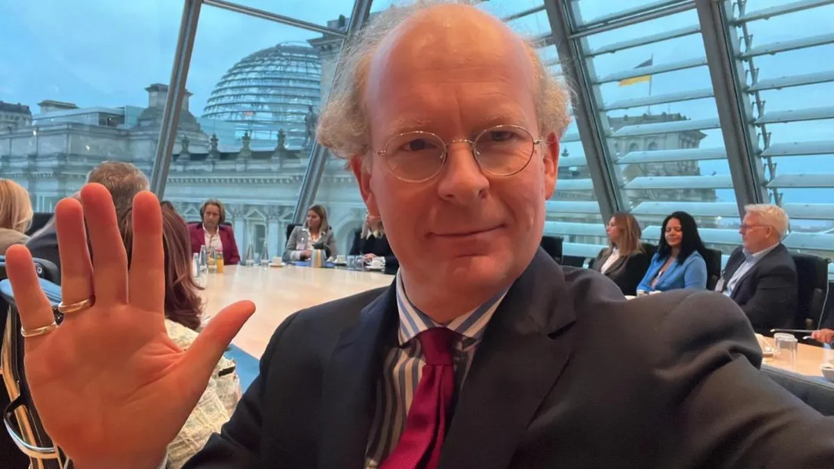 El empresario osornino confirma su asistencia a la investidura de Trump.