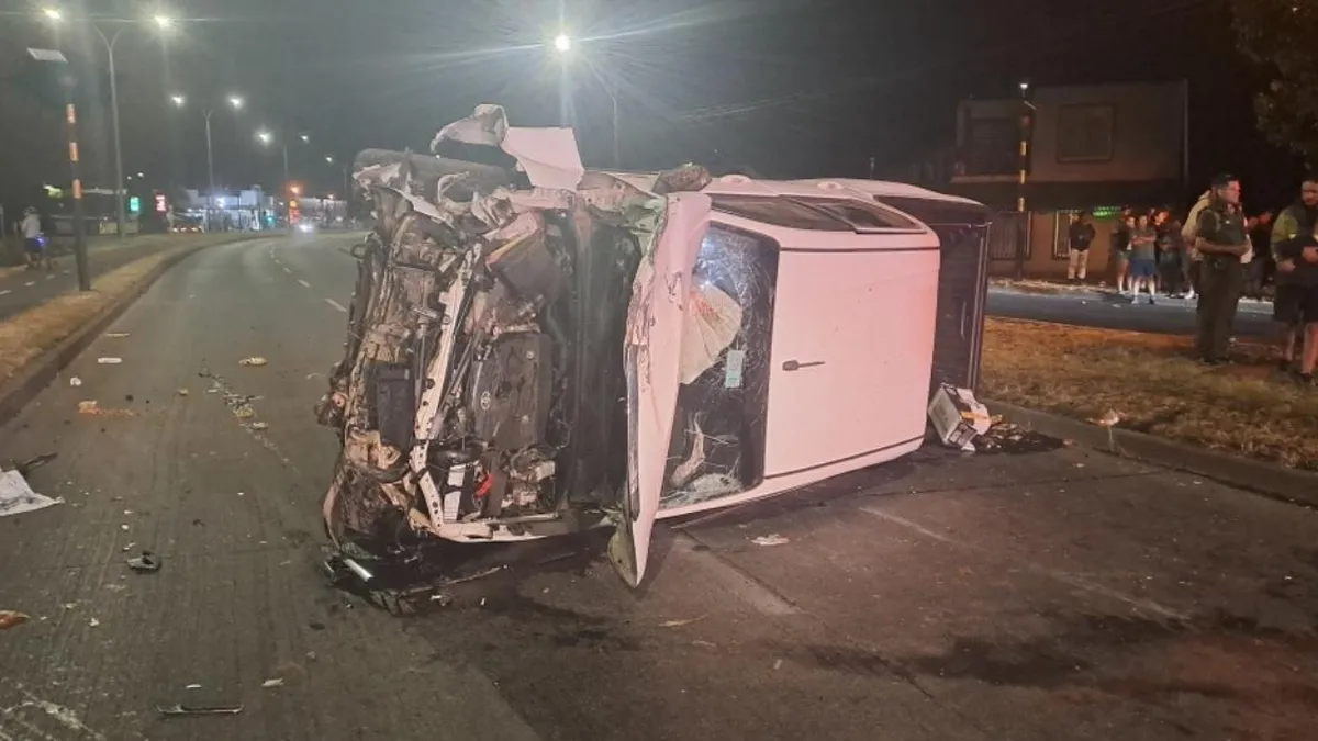 Trágico accidente en Temuco: un lactante fallecido y 11 heridos. Trágico accidente en Temuco: un lactante fallecido y 11 heridos.